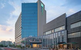 Holiday Inn Express Shanghai Jinqiao Central By Ihg